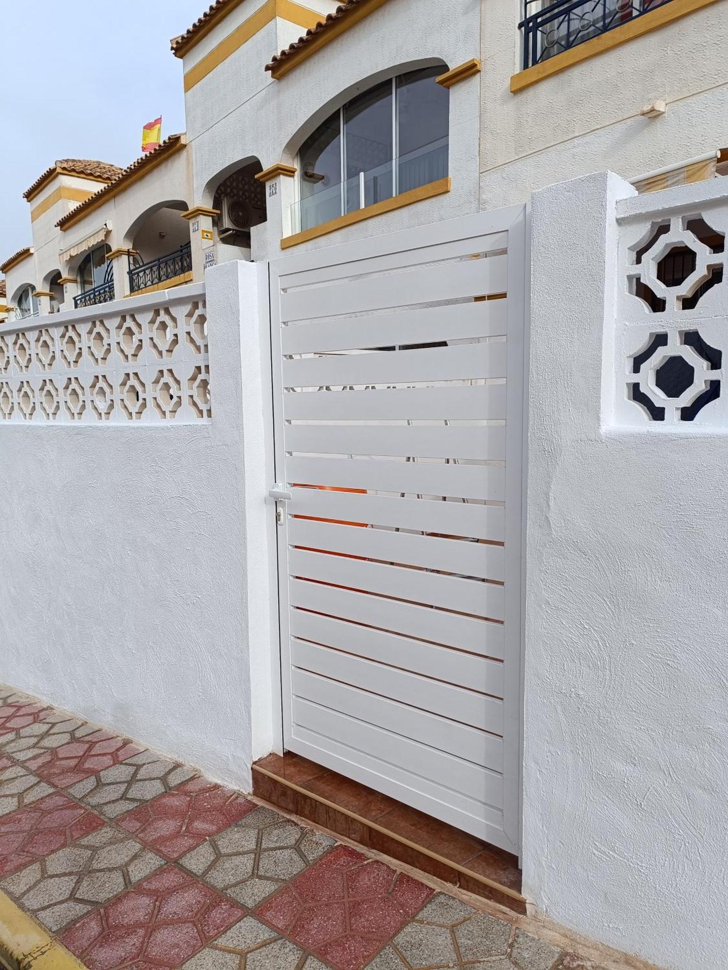 Alhambra Apartments Gran Alacant Exterior photo