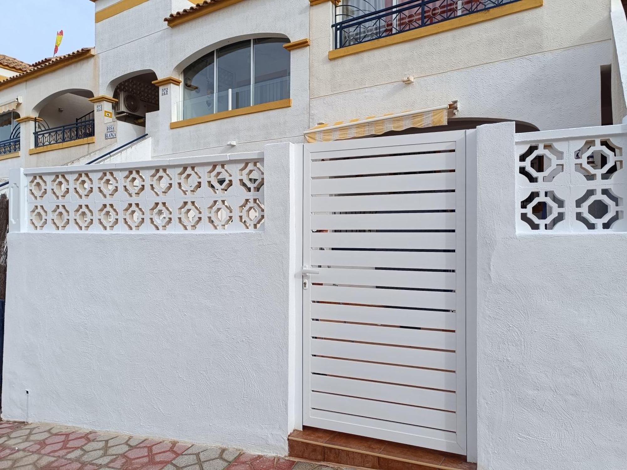 Alhambra Apartments Gran Alacant Exterior photo